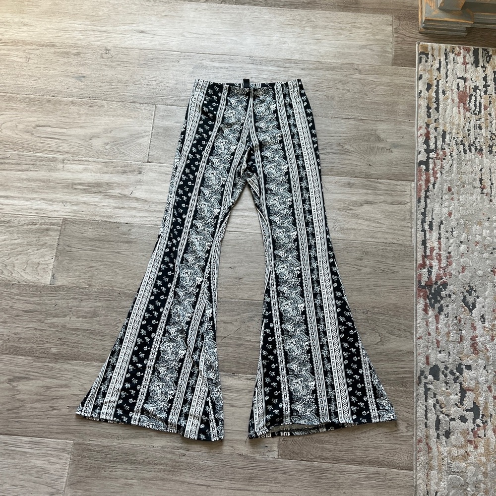 Windsor Monochrome Patterned Pants